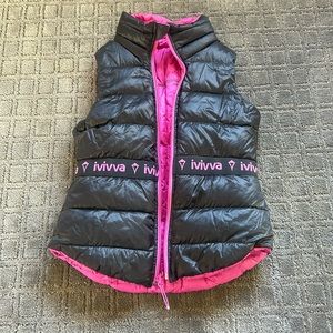 Black/pink reversible Ivivva vest